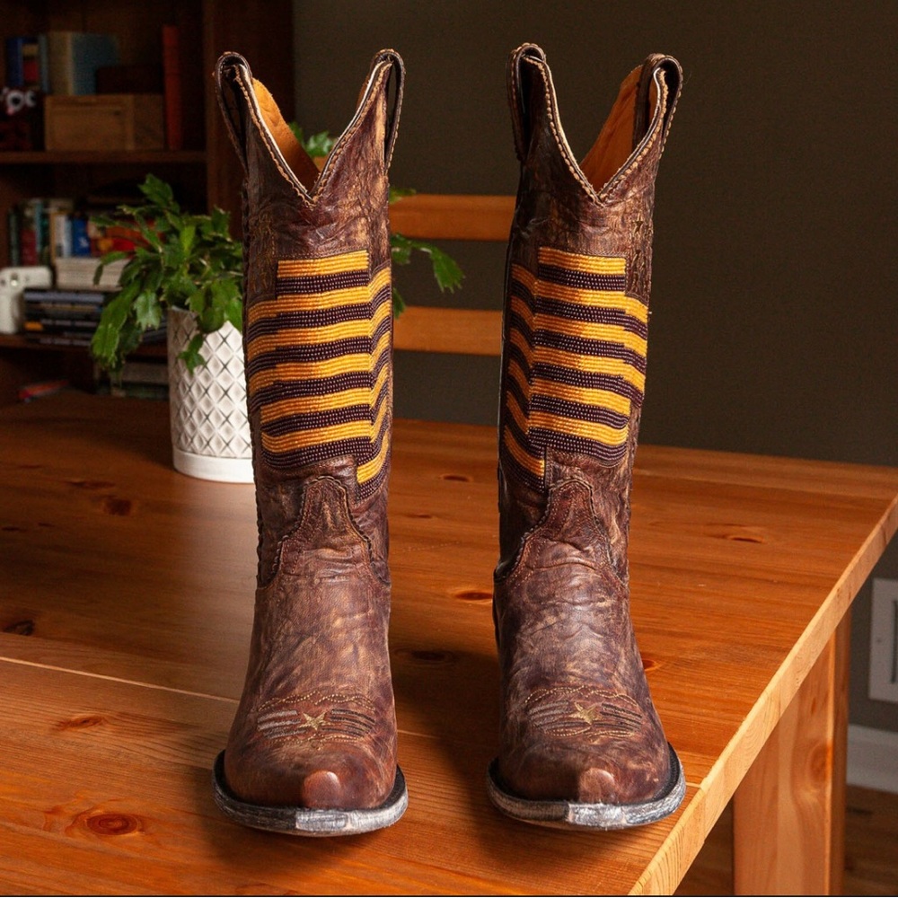 ✨⭐️RARE✨⭐️ NWT Old Gringo Beaded Eagle Flag Cowboy Boots